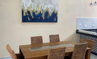 | Casa totalmente amueblada nueva en el centro |