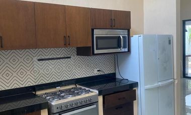 | Casa totalmente amueblada nueva en el centro |