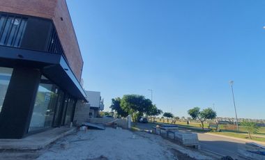 OFICINA COMERCIAL EN DOCTA EN VENTA