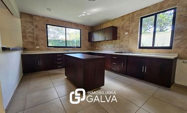 Hermosa Casa Campestre en Venta, Coatepec, Veracruz.