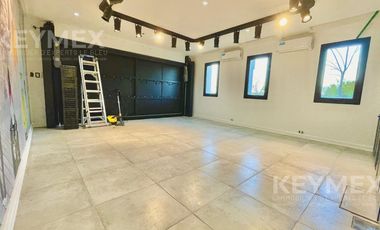 Casa en alquiler en barrio cerrado El Yacht, 4 habitaciones, amarra al agua