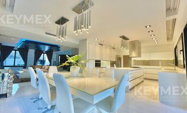 Casa en alquiler en barrio cerrado El Yacht, 4 habitaciones, amarra al agua