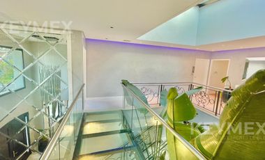 Casa en alquiler en barrio cerrado El Yacht, 4 habitaciones, amarra al agua