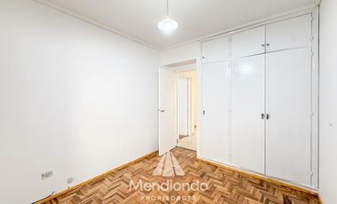 Departamento 2 AMB C/DEPENDENCIA Y BALCON A LA CALLE!