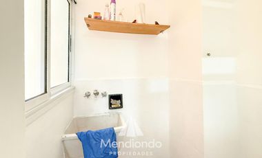 Departamento 2 AMB C/DEPENDENCIA Y BALCON A LA CALLE!