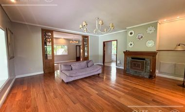 Casa en Alquiler de 5 Ambientes en El Carmencito