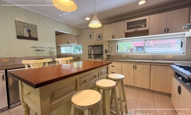 Casa en Alquiler de 5 Ambientes en El Carmencito