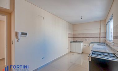Alquiler Departamento 3 ambientes cochera cubierta Villa Ballester
