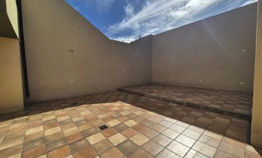 Casa 3ambientes ALQUILER en Gerli
