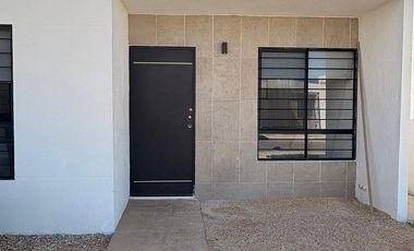 EN RENTA CASA EN LOS HÉROES
