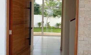 CASA EN VENTA RESIDENCIAL YA'AX LU'UM CONKAL -YAXKUKUL