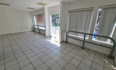 OFICINAS O LOCAL COMERCIAL EN RENTA. CARMEN, CAMPECHE.