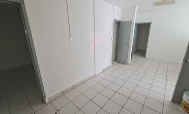OFICINAS O LOCAL COMERCIAL EN RENTA. CARMEN, CAMPECHE.
