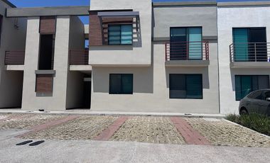 Duplex Planta Alta | 2 Rec | Sala de TV | Alberca