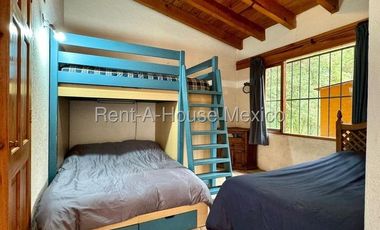Casa en Renta en Valle de Bravo, Valle de Bravo CR 26-2864.