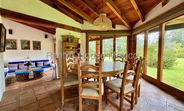 Casa en Renta en Valle de Bravo, Valle de Bravo CR 26-2864.