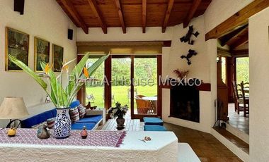 Casa en Renta en Valle de Bravo, Valle de Bravo CR 26-2864.