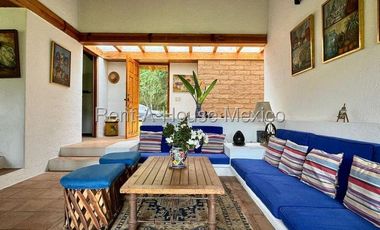 Casa en Renta en Valle de Bravo, Valle de Bravo CR 26-2864.