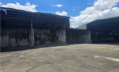 Alquilo GALERA 2900 Mts VILLA GRECIA NEGOCIABLE D.D