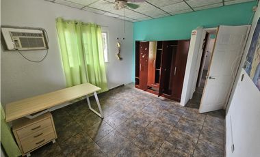 Alquiler de casa en barriada Los Pinos, Las Tablas