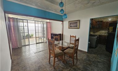 Alquiler de casa en barriada Los Pinos, Las Tablas