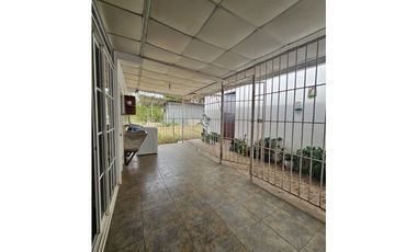 Alquiler de casa en barriada Los Pinos, Las Tablas