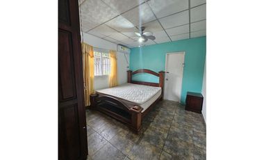 Alquiler de casa en barriada Los Pinos, Las Tablas