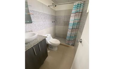 Se alquila apartamento en Sabanitas