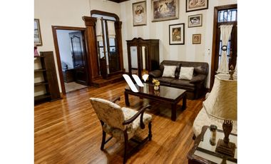 SE VENDE EXCLUSIVA RESIDENCIA EN URB. LAS PERLAS - DAVID, CHIRIQU