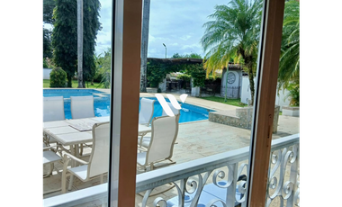 SE VENDE EXCLUSIVA RESIDENCIA EN URB. LAS PERLAS - DAVID, CHIRIQU