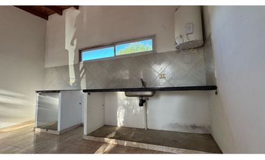 Alquiler depto 2 AMB - Plaza Bujan- Paso Del Rey