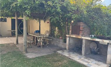 Casa a La Venta en Lujan