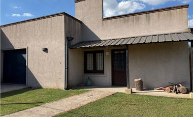 Casa a La Venta en Lujan