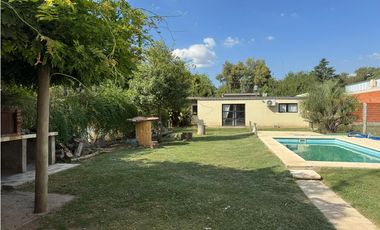 Casa a La Venta en Lujan