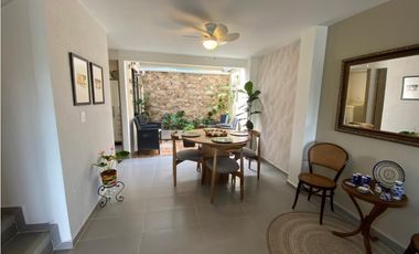 SE VENDE ESPECTACULAR CASA EN CONJUNTO CERRADO CERCA A LA TEBAIDA