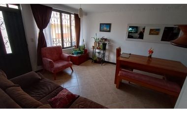 ESPECTACULAR CASA EN VENTA UBICADA EN ZONA CÉNTRICA DE ARMENIA