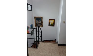 ESPECTACULAR CASA EN VENTA UBICADA EN ZONA CÉNTRICA DE ARMENIA