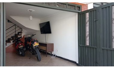 ESPECTACULAR CASA EN VENTA UBICADA EN ZONA CÉNTRICA DE ARMENIA
