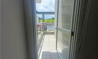 ESPECTACULAR APARTAMENTO EN VENTA AV. CENTENARIO EN PRIMER PISO