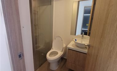 ESPECTACULAR APARTAMENTO EN VENTA AV. CENTENARIO EN PRIMER PISO