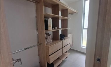 ESPECTACULAR APARTAMENTO EN VENTA AV. CENTENARIO EN PRIMER PISO