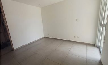 ESPECTACULAR APARTAMENTO EN VENTA AV. CENTENARIO EN PRIMER PISO