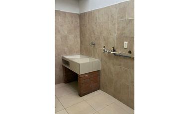 Arriendo Casa 2 Niveles en el Barrio El Ingenio, Cali