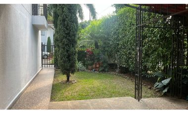 Arriendo Casa 2 Niveles en el Barrio El Ingenio, Cali