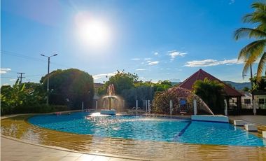 Vive en el Corazón de Flandes Toli. Casa en Condominio
