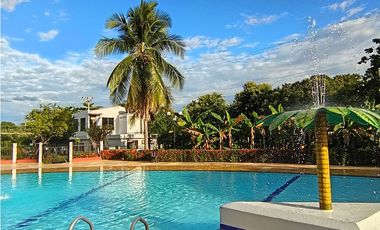 Vive en el Corazón de Flandes Toli. Casa en Condominio