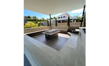 Casa campestre en condominio para arriendo en Cerritos, Pereira!!!