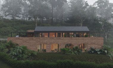 Casa Campestre en Parcelación Alto de Las Palmas