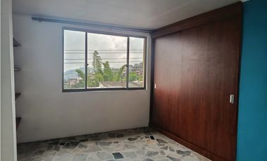 ARRIENDO CASA EL CAMPIN MANIZALES| 6 HABITACIONES-3 PLANTAS