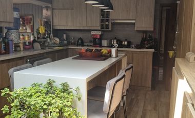 GRAN PROPIEDAD EN SECTOR MUY SEGURO 350 M2